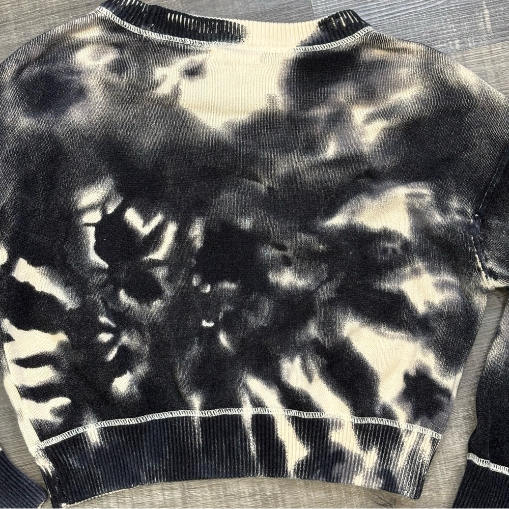 Natural Life “Taylor”Black & Cream Tie-Dyed Oversized, Cropped Sweater, Sz L,EUC - Picture 7 of 9